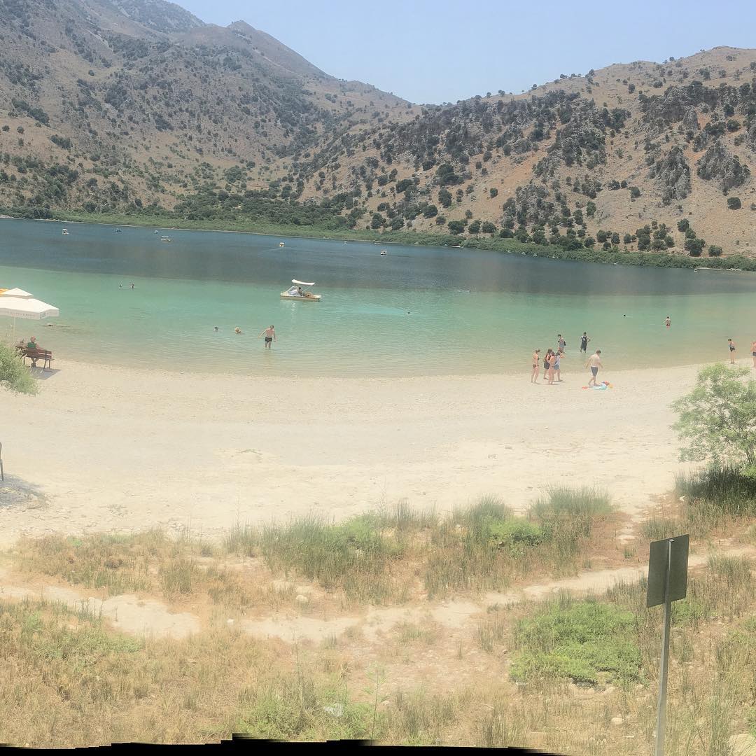 #postboattripmeal #boattrip #paddleboat #largefish #turtles #ducks #snakes #yessnakes #intheactualwater #kournaslake #crete